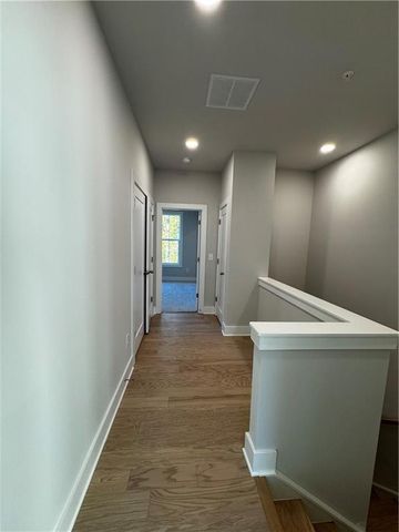 2617 Camphor Xing SE, Smyrna, GA 30080