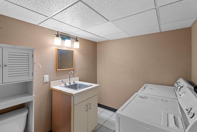 1825 E MARQUETTE STREET, Appleton, WI 54911