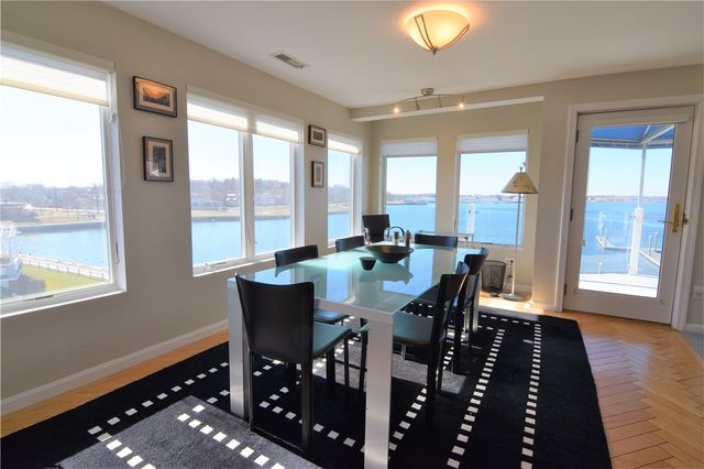 3 Kirwins Lane 5, Newport, RI 02840
