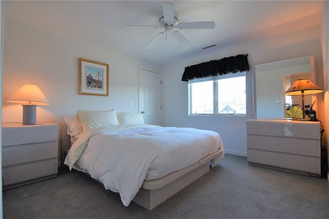 3 Kirwins Lane 5, Newport, RI 02840
