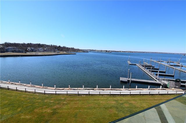 3 Kirwins Lane 5, Newport, RI 02840