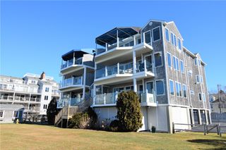 3 Kirwins Lane 5, Newport, RI 02840