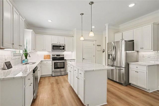 20 Edward Way, Covington, GA 30016
