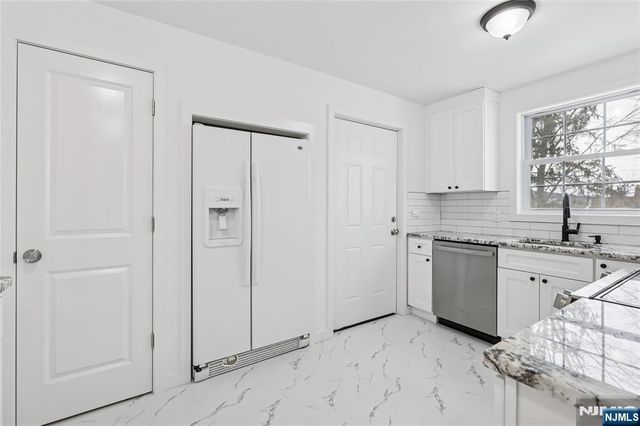 3 Fourth Street, Sussex, NJ 07461