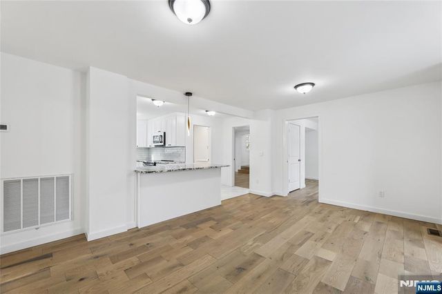 3 Fourth Street, Sussex, NJ 07461