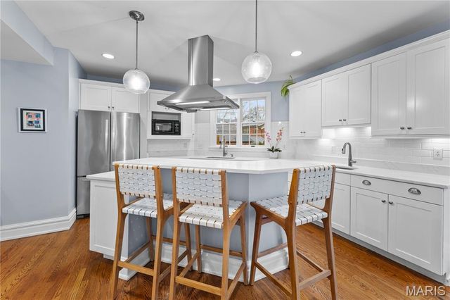 7121 Cornell Avenue, University City, MO 63130