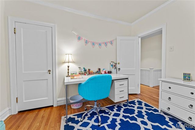 7121 Cornell Avenue, University City, MO 63130