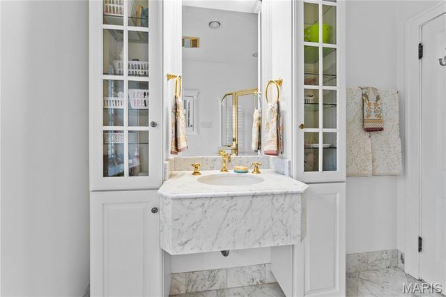 7121 Cornell Avenue, University City, MO 63130