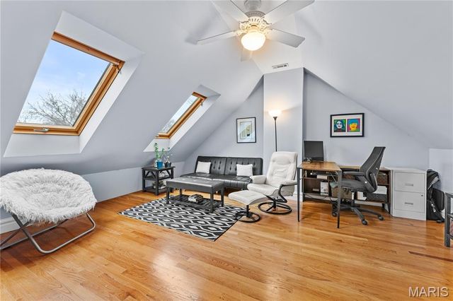 7121 Cornell Avenue, University City, MO 63130