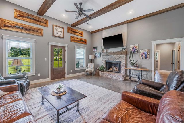 308 N Hwy 167, Bald Knob, AR 72010