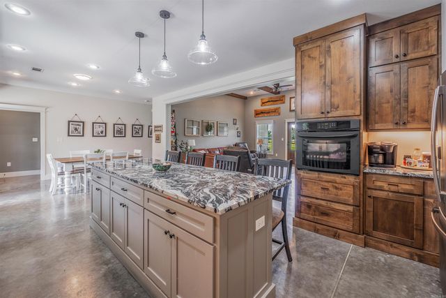 308 N Hwy 167, Bald Knob, AR 72010