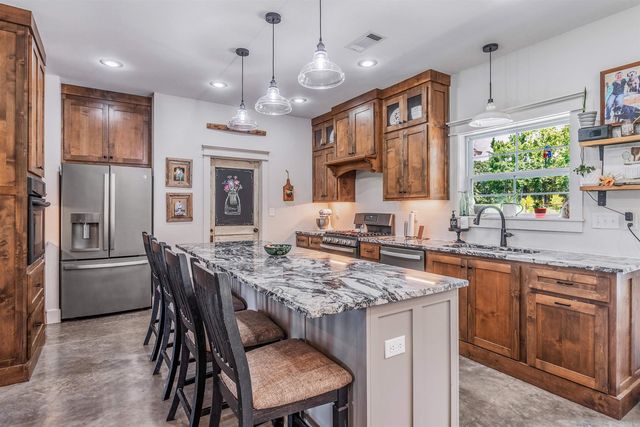 308 N Hwy 167, Bald Knob, AR 72010