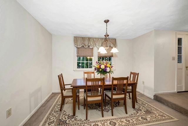 23 Patrick Rd 23, Tewksbury, MA 01876