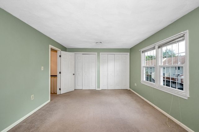 23 Patrick Rd 23, Tewksbury, MA 01876