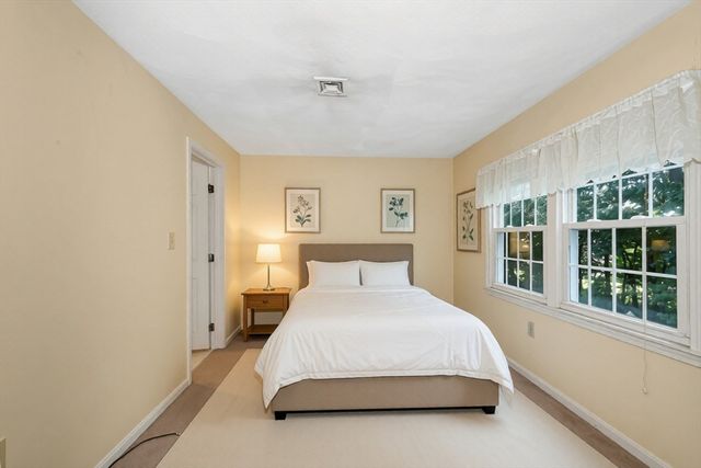 23 Patrick Rd 23, Tewksbury, MA 01876
