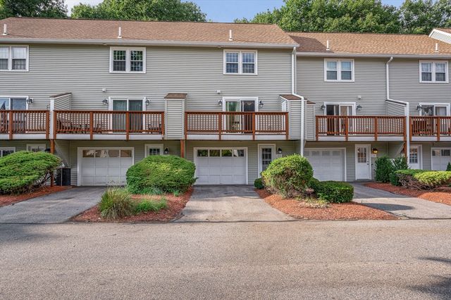23 Patrick Rd 23, Tewksbury, MA 01876