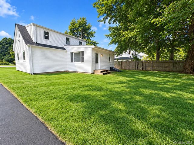 444 Avondale Drive, Shirley, NY 11967