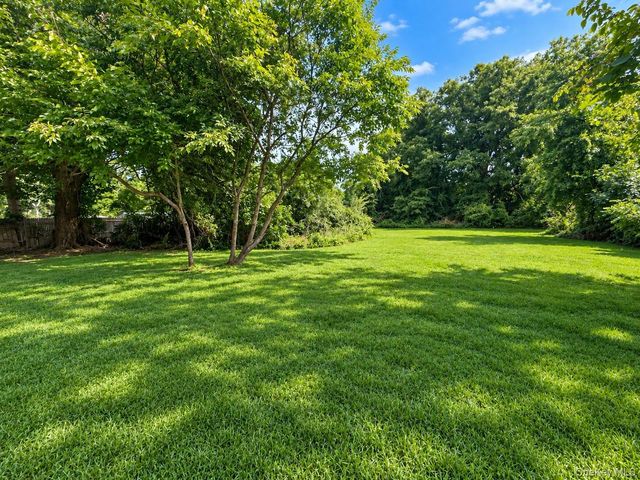444 Avondale Drive, Shirley, NY 11967