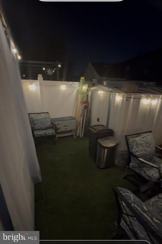 3334 KAYFORD CIR, Philadelphia, PA 19114