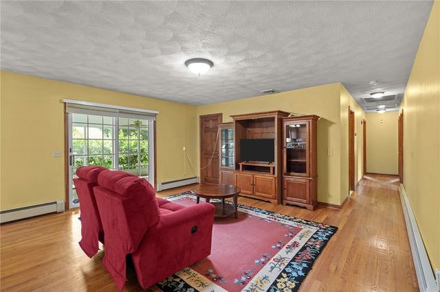 13 Sunnyside Drive, Cumberland, RI 02864