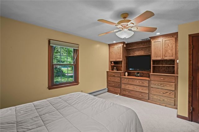 13 Sunnyside Drive, Cumberland, RI 02864