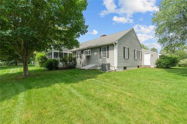 13 Sunnyside Drive, Cumberland, RI 02864