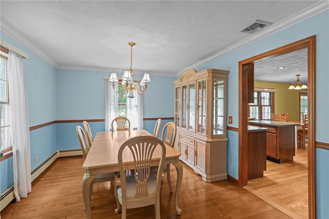 13 Sunnyside Drive, Cumberland, RI 02864