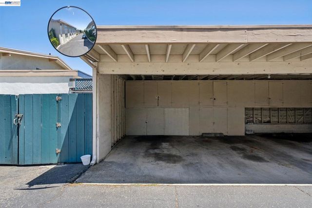 2029 Otis Dr D, Alameda, CA 94501