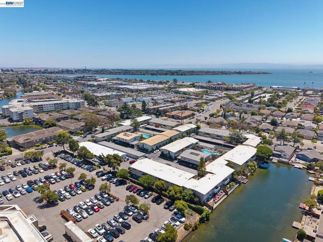 2029 Otis Dr D, Alameda, CA 94501