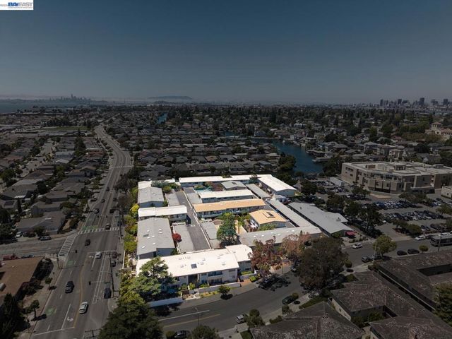 2029 Otis Dr D, Alameda, CA 94501