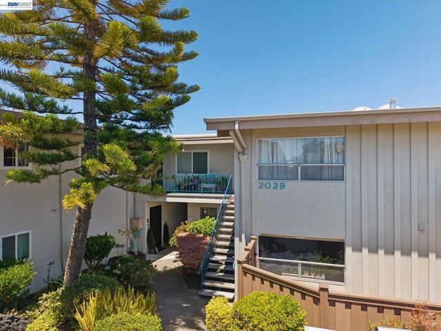 2029 Otis Dr D, Alameda, CA 94501