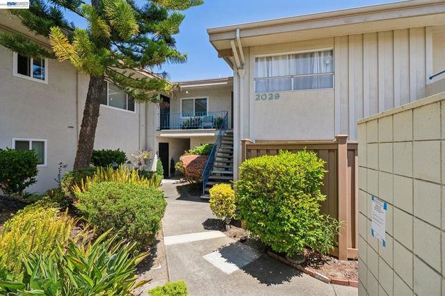 2029 Otis Dr D, Alameda, CA 94501