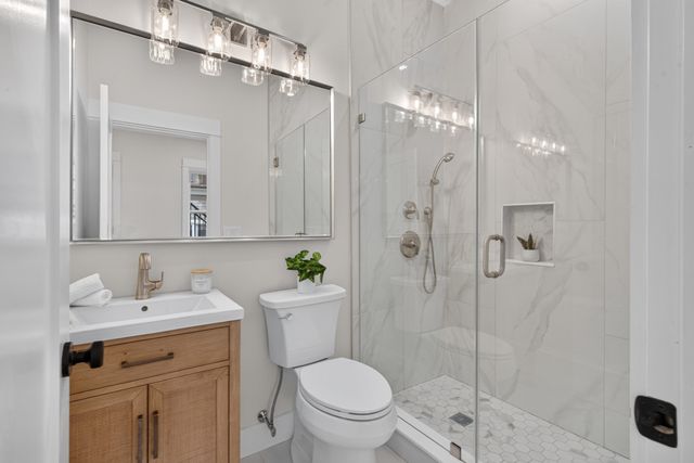 19 Thomas Park 1, Boston, MA 02127