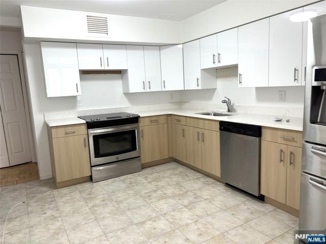 344 Prospect 9G, Hackensack, NJ 07601