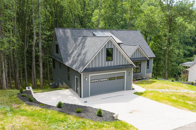 61 Bamboo Trail, Candler, NC 28715