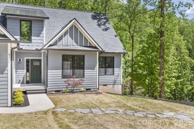 61 Bamboo Trail, Candler, NC 28715