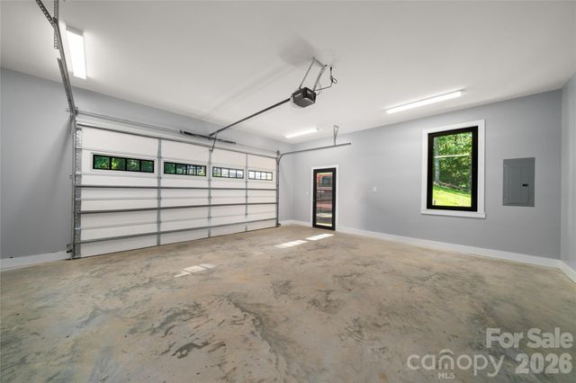 61 Bamboo Trail, Candler, NC 28715
