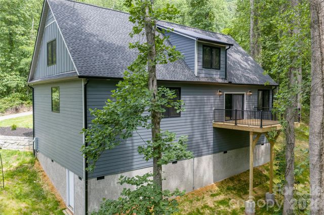61 Bamboo Trail, Candler, NC 28715