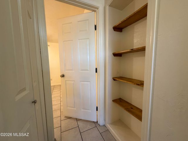 1932 S Campbell Avenue, Tucson, AZ 85713
