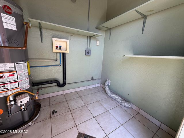 1932 S Campbell Avenue, Tucson, AZ 85713