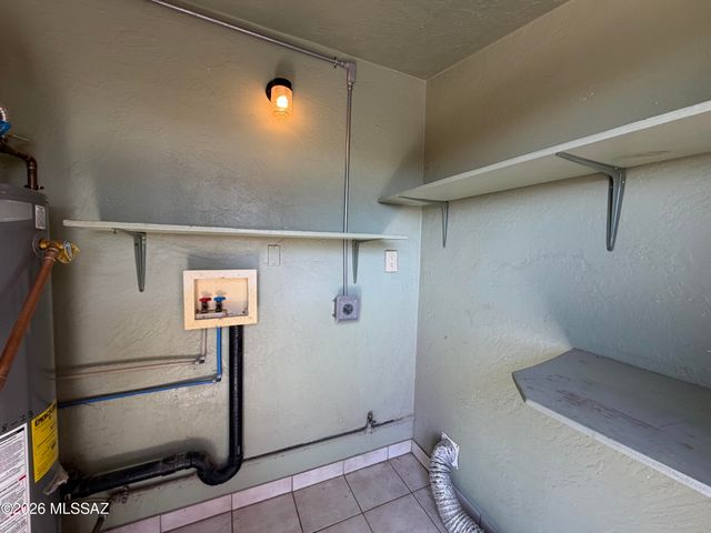 1932 S Campbell Avenue, Tucson, AZ 85713