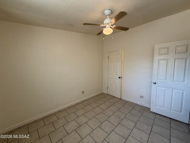 1932 S Campbell Avenue, Tucson, AZ 85713