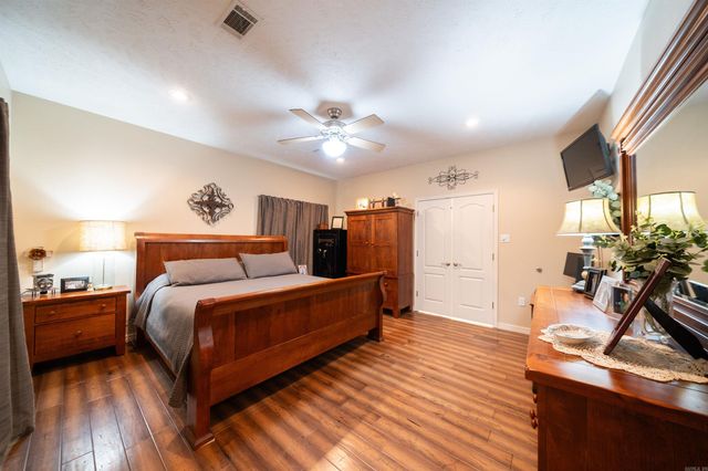 24 Sue Lane, Conway, AR 72032