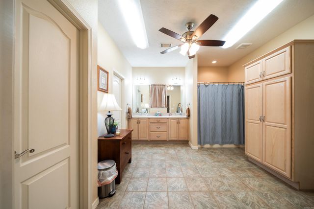 24 Sue Lane, Conway, AR 72032