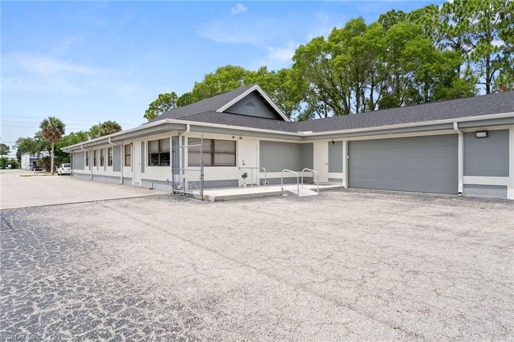 6241 Arc WAY, FORT MYERS, FL 33966 — photo 4