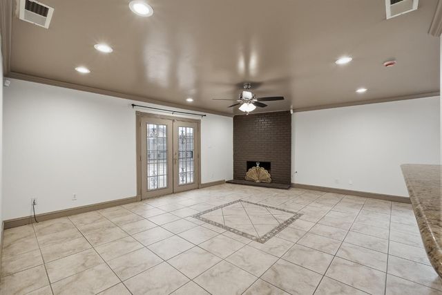 1712 W Donner Avenue, Fresno, CA 93705