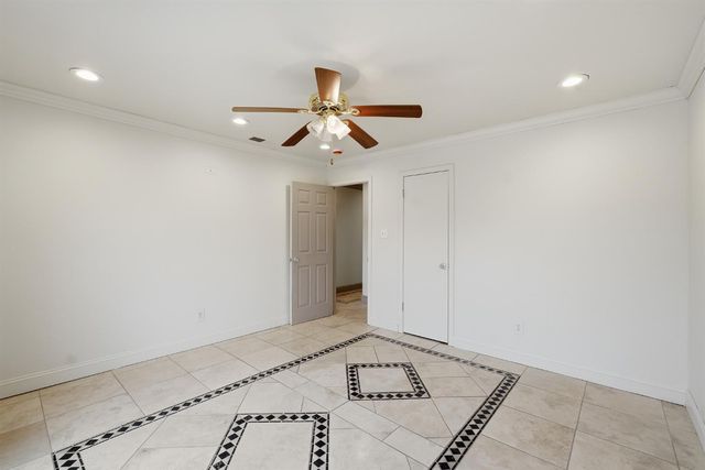 1712 W Donner Avenue, Fresno, CA 93705