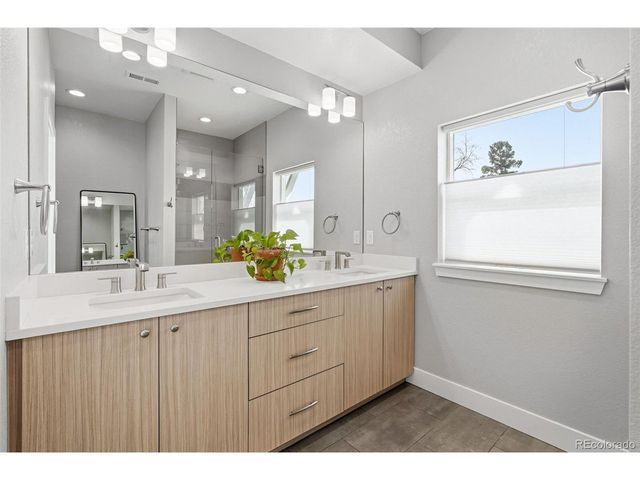 1530 Terry St, Longmont, CO 80501