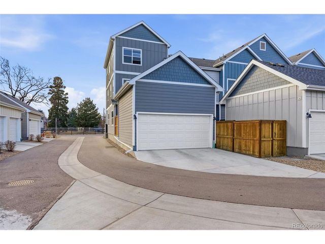 1530 Terry St, Longmont, CO 80501