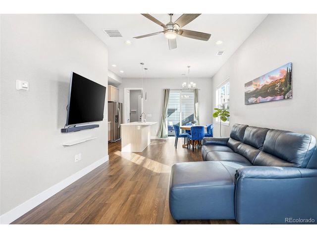 1530 Terry St, Longmont, CO 80501